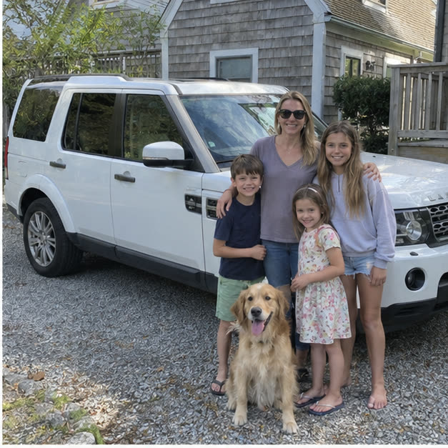 Land Rover Discovery pictured for Brooke's vehicle situation